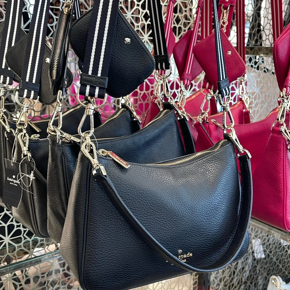 Kate Spade Rosie Shoulder Bag With Tech Attachment AirPod 
Black 
NWT - Picture 2 of 16